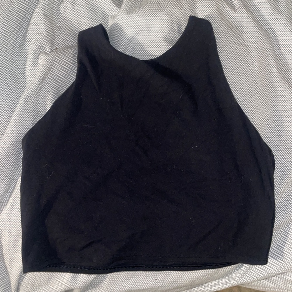 Athleta Conscious Crop